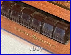 Vintage 1938 GE GD-60 Tube Radio Art Deco Wood Cabinet Works