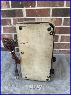 Vintage 1938 Philco AM Tube Radio Wooden Ivory Model 38-12Cl WORKS