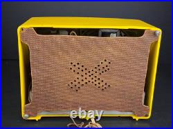 Vintage 1939 Emerson 5 Tube Radio Model DB-301