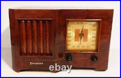 Vintage 1939 Firestone S-7403-5 AM Radio, Ingraham Cabinet, Updated and Working