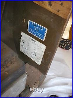 Vintage 1939 Philco Model 39-25 Tube AM Radio