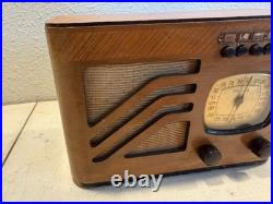 Vintage 1939 Philco Tube AM Radio Model 39-7 Antique Wood Art Deco
