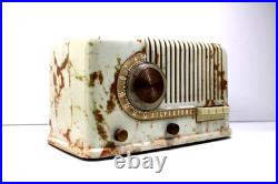 Vintage 1939 Silvertone Art Deco Old Swirled Marbled Color Bakelite Tube Radio Vintage 1939 Silvertone Art Deco Old Swirled Marbled Color Bakelite Tube Radio