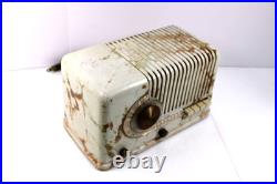 Vintage 1939 Silvertone Art Deco Old Swirled Marbled Color Bakelite Tube Radio Vintage 1939 Silvertone Art Deco Old Swirled Marbled Color Bakelite Tube Radio
