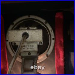 Vintage 1939 Zenith Large Art Deco Wooden Tombstone AC Tube Radio All Bands