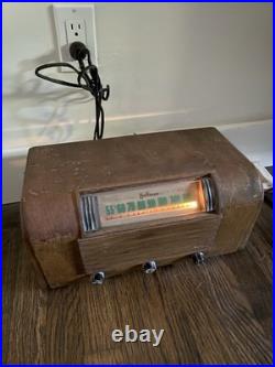 Vintage 1940-41 Hoffman A-300 Tube Radio WORKING Art Deco Wood AM Los Angeles