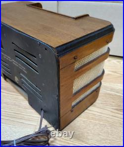 Vintage 1940'S Crosley American Overseas 66TC Tube Radio