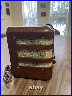 Vintage 1940'S Crosley American Tube Radio 66TC Restored Electronics Input Jack