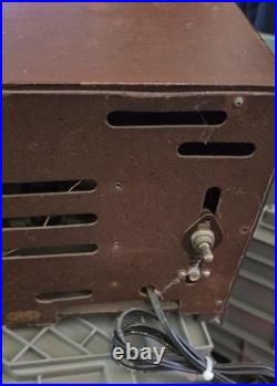 Vintage 1940'S Tube Radio Crosley American Overseas 56TC Working