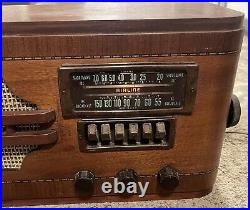Vintage 1940 Wards Airline 0BR4-609A Tube Radio AM, SW, Beautiful, Works Great