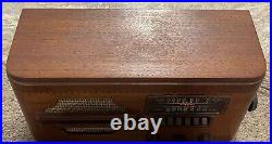 Vintage 1940 Wards Airline 0BR4-609A Tube Radio AM, SW, Beautiful, Works Great
