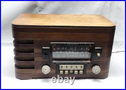 Vintage 1940 Zenith 6-S-439 Tube Radio Chassis 5678 Art Deco Wood WORKS