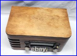Vintage 1940 Zenith 6-S-439 Tube Radio Chassis 5678 Art Deco Wood WORKS