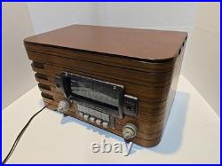 Vintage 1940 Zenith 6-S-439 Tube Radio Chassis 5678 Art Deco Wood WORKS GREAT