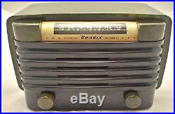 Vintage 1940's 526C Bendix Green Marble Catalin Bakelite Tube Radio