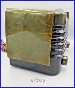 Vintage 1940's Bendix art deco emerald green catalin antique radio