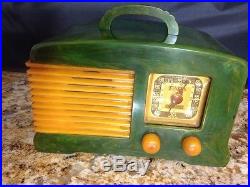 Vintage 1940's Fada 149 Catalin Bakelite Emerald Green Swirl Marble Tube Radio
