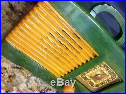 Vintage 1940's Fada 149 Catalin Bakelite Emerald Green Swirl Marble Tube Radio