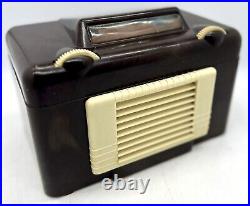 Vintage 1940's Setchell Carlson 408 Frog Eyes AM Bakelite 2 Tone Tube Radio