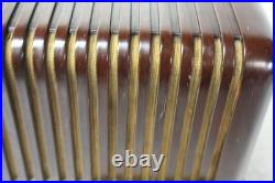 Vintage 1940's Silvertone Candy Cane Bakelite Tube Radio 3351 Powers on Vintage 1940's Silvertone Candy Cane Bakelite Tube Radio 3351 Powers on