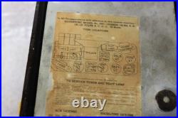 Vintage 1940's Silvertone Candy Cane Bakelite Tube Radio 3351 Powers on