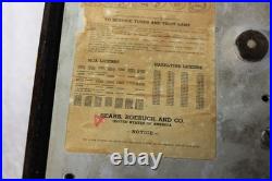 Vintage 1940's Silvertone Candy Cane Bakelite Tube Radio 3351 Powers on