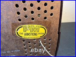 Vintage 1940's TUBED Zenith Bakelite Am Fm Table Radio Working