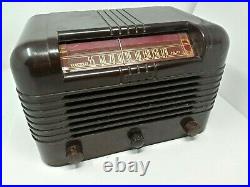 Vintage 1940s Art Deco Bakelite Radiola Tube Radio Model 61-10 Untested