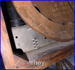 Vintage 1940s Emerson Wood Tube Radio Art Deco Dial Carry Handle UNTESTED AS-IS