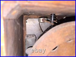Vintage 1940s Emerson Wood Tube Radio Art Deco Dial Carry Handle UNTESTED AS-IS