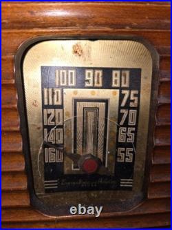 Vintage 1940s Emerson Wood Tube Radio Art Deco Dial Carry Handle UNTESTED AS-IS