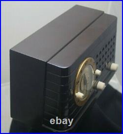 Vintage 1940s Telechron Bakelite Alarm Clock Tube Radio EXCEPTIONAL EXAMPLE