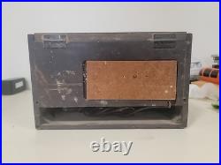 Vintage 1940s Trav-ler tube radio Record Player Powers On