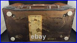 Vintage 1940s Westinghouse L-641 Wood Table Tube Radio Made in USA