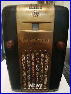 Vintage 1940s Westinghouse Little Jewel Refrigerator Radio works Great