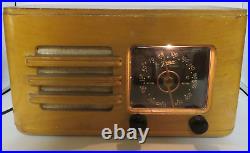 Vintage 1940s Zenith Table Tube Radio AM/FM Solid Wood Case Brown Art Deco Rare