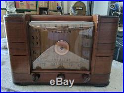 Vintage 1941 Crosley Tube AM Radio, Model 55TF -== Restored==