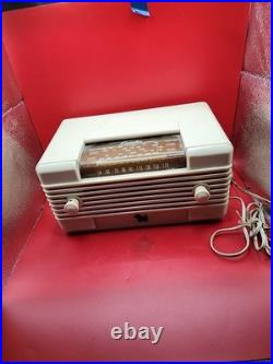 Vintage 1941 Remler Scottie 5100 AM Tube Radio Ivory Plaskon Excellent, Works