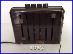 Vintage 1942 Crowley vanity Tube Radio Model C-588A