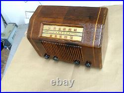 Vintage 1942 Emerson Ingraham Radio. Very Clean mod, 439, Worth Every Penny