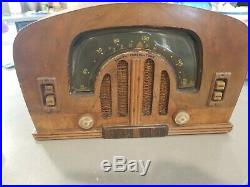 Vintage 1942 ZENITH BOOMERANG TUBE RADIO TABLETOP CONSOL-TONE