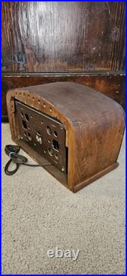 Vintage 1942 Zenith 6-D-2615 Boomerang Wood Radio Black Dial Working Condition