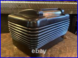 Vintage 1945-47 STROMBERG-CARLSON Table Bakelite Tube Radio Model 1101HI WORKING