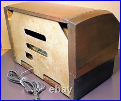 Vintage 1945 RCA Victor Model 56X3 Mahogany Cabinet Vacuum Tube Radio (restored)