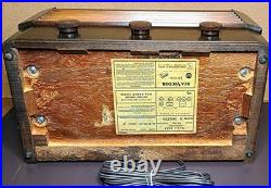 Vintage 1945 RCA Victor Model 56X3 Mahogany Cabinet Vacuum Tube Radio (restored) Vintage 1945 RCA Victor Model 56X3 Mahogany Cabinet Vacuum Tube Radio (restored)