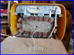 Vintage 1945 Sentinel Catalin Radio Wavy Grill Model 284 NI Butterscotch