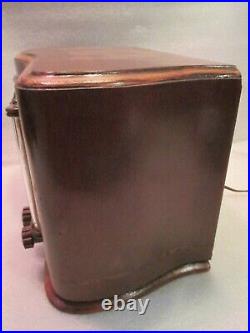Vintage 1945 Sonora RCU-208 AM Tube Tabletop Wood Radio Working Light Sound
