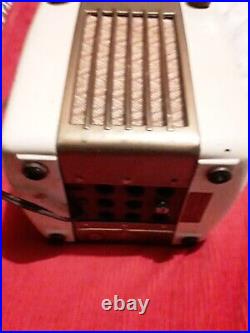 Vintage 1945 Westinghouse Little Jewel AM Radio NOS EXCELLENT WORKING CONDITION