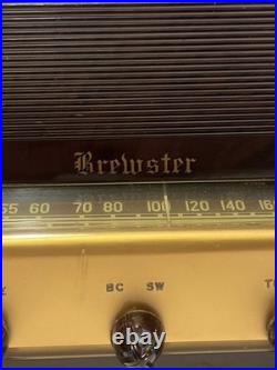 Vintage 1946 Brewster 9-1084 Bakelite Tube Radio Untested