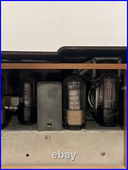 Vintage 1946 Brewster 9-1084 Bakelite Tube Radio Untested